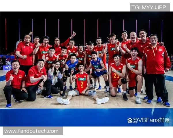 西安排球队在城市联赛中以93分稳居榜首展现强劲实力