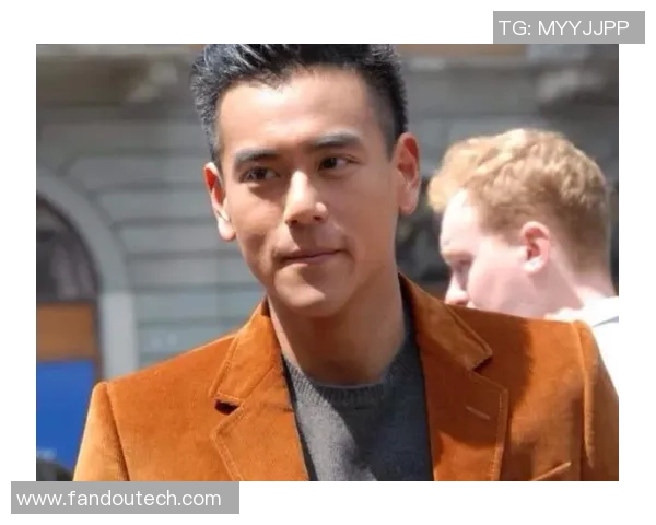 路人足球明星颜值大比拼谁能成为下一个时尚偶像