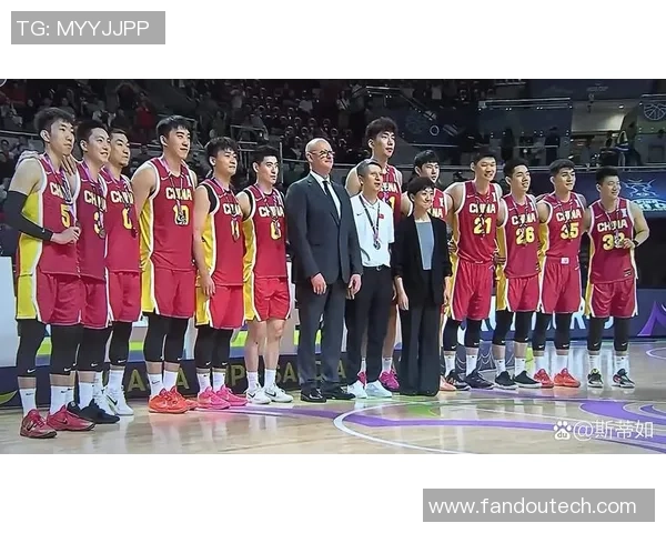 赛后复盘：北京篮球队 vs 深圳篮球队的配合